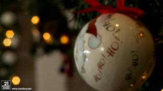 Gina Gerson anal gangbang Navidad