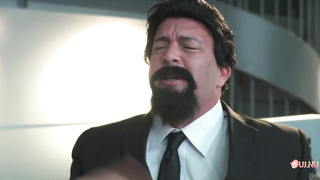 An_orgy_between_all_aliens_and_Men_in_black_where_Agent_J_persists_a_girl