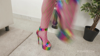 Busty women loves gangbang extreme Louise Lee