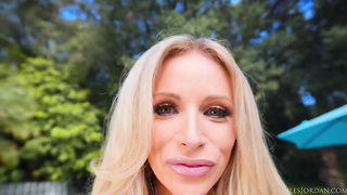 Danielle Renae SUB192