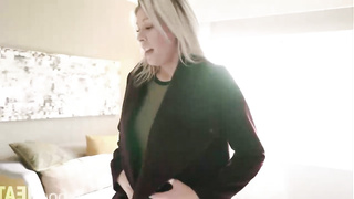 Vacation With Stepmom Isnt That Bad