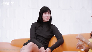 Delilahraige And Lena The Plug Share A Dick