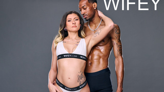 Lola Riley - Hotwife Gets Stretched Out By Massive Cock (12/4/26)