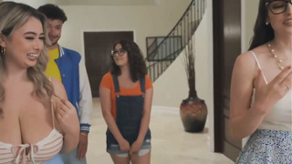 Lunch With The Steps