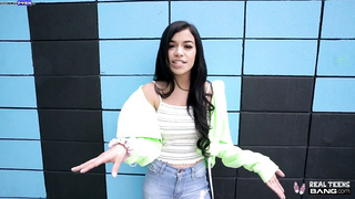 Savannah Sixx - Flashes Her Perfect Tits in Public! - Bang