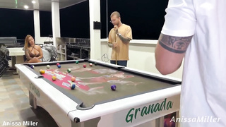 mi marido perdió mi culo en una apuesta con su mejor amigo