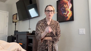 Crystal Clark - Stepmom Admires My Huge Cock (18/4/26)