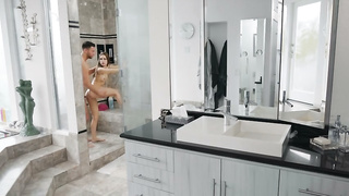 Alexis Fawx, Kimmy Granger - Threes Cumpany In The Shower rq
