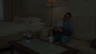 Joven Lucy Mendez tiene sexo con el profesor a espaldas de su novio