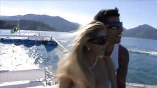 Vivi Ronaldinha fode na lancha