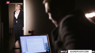 Presents Natasha Nices Coffee Break - Sensual Erotic Masturbation with Your Favorite Pornstar