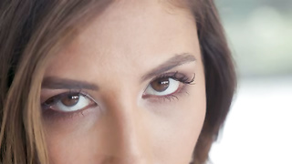 Gianna fode com seu amigo de faculdade