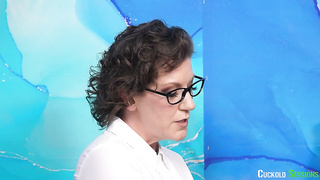 Ashley Edmonds - Working With The Sex Therapist (25.04.2026) rq