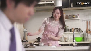 [JUR-269] Teased by an esthetician during a massage, I beg for release, leading to intense creampie