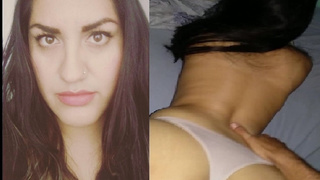 Daniela Buendia Cogida con una Tanga Blanca