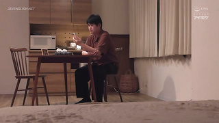 [IPZZ-860] my innocent girlfriend who said she had past trauma and wanted to wait three months befor