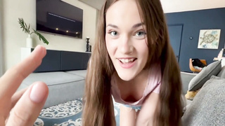 Juniper Ren - Playing Kitty With My Little Stepsister (14/5/26)