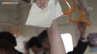 [MIDA-402] Surrounding a busty office lady during her train commute, immobilizing her for silent gro 2 video