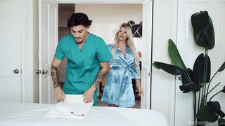 Taylor Wild - Sensual Rubdown
