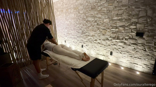 Rebecca McLeod Gets Banged During A Massage