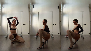 Olivia Linz clip