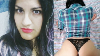 Daniela Buendia mueve muy rico su Culo en Tanga Negra