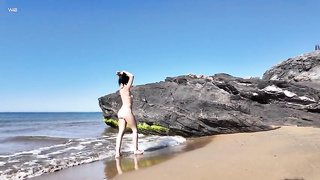 Sary Catalina - Masturbation By The Rock XXX
