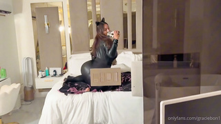 Graciebon humungous cartoon ass