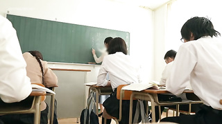 [DASS-977] Teacher Satsuki has her uterus slowly defiled by a resentful student in an insidious thic