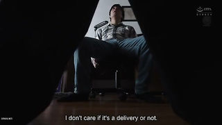 JUR-401 [English Subtitle] - Maki Hojo - I'm a runaway who is being hidden by my aunt Maki. Every ni