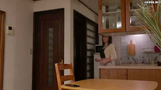 [HMN-693] My aunt, who left home due to her husband’s affair, stayed at my house. Her J-cup breasts