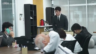 [DLDSS-508] Two top class female bosses fight over a new recruit turning the workplace into a consta