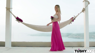 Lily Blossom, intoxicating blonde lily gets Dp