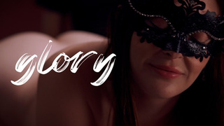 Lindsay Lee - Glory
