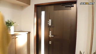 [HODV-21970] A divorced woman unleashes her desires by seducing the boy next door for nonstop sex –