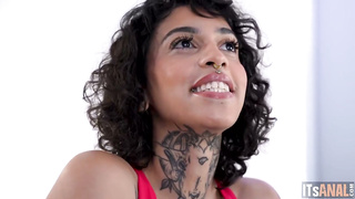 Ravyn Alexa, anal