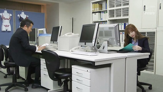 [IPX-540-SUBS] Daily sexual harassment at the office by my boss, who has a fetish for my behind. Aka