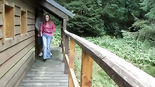 OUTDOOR GILF