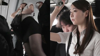 [JUR-790] Molested against the window during my commute, i was touched all over my body again today.