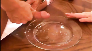 Aurora Snow eats lots of cum