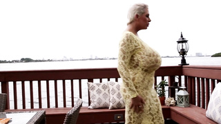 ClaudiaMarie - Anal friendly