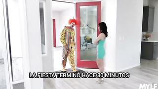 Con el payaso sub español