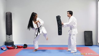 Brazzers - Fighting Foot Domination (2019) Kira Noir & Ricky Spanish - Trailer HD 1080p