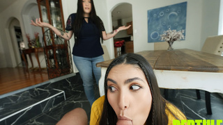 Isa Bella - "Your Mom Hasn't Done This in Forever" (23/9/26)