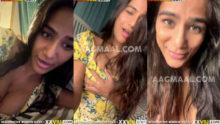 Poonam Pandey live rubbing pussy and talking dirty