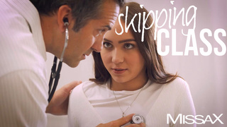 Skipping Class – Miа Rіver