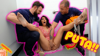 ¡Soy adicta a masturbarme! pero también a la doble penetración anal Sub Español