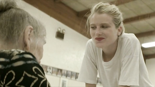 Movie - Starlet (2012)