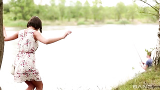 Follada en la naturaleza con Ana Bell Evans