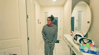 Simone Steele - JailBreak Pussy (26/10/26)